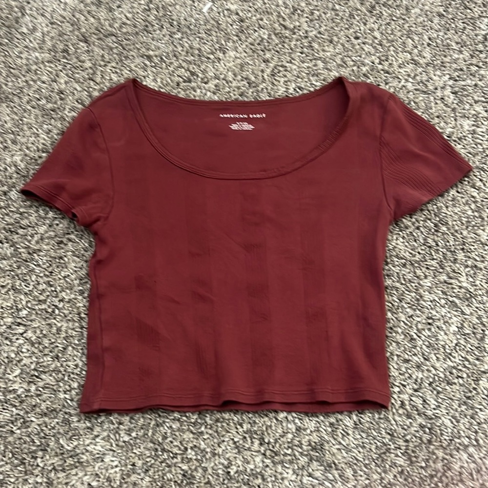 American eagle cropped tee